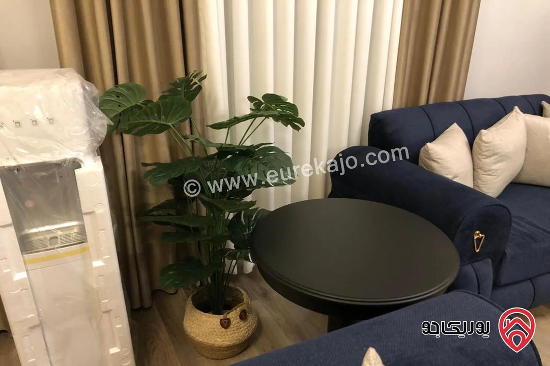 شقة فاخرة مساحة 105م طابق أول للايجار مفروشة في عمان - عبدون