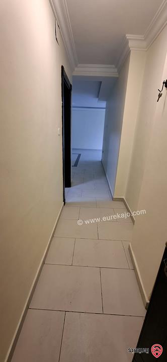 شقة طابق ثالث مساحة 130م للبيع بموقع مميز جداً في عمان - طبربور