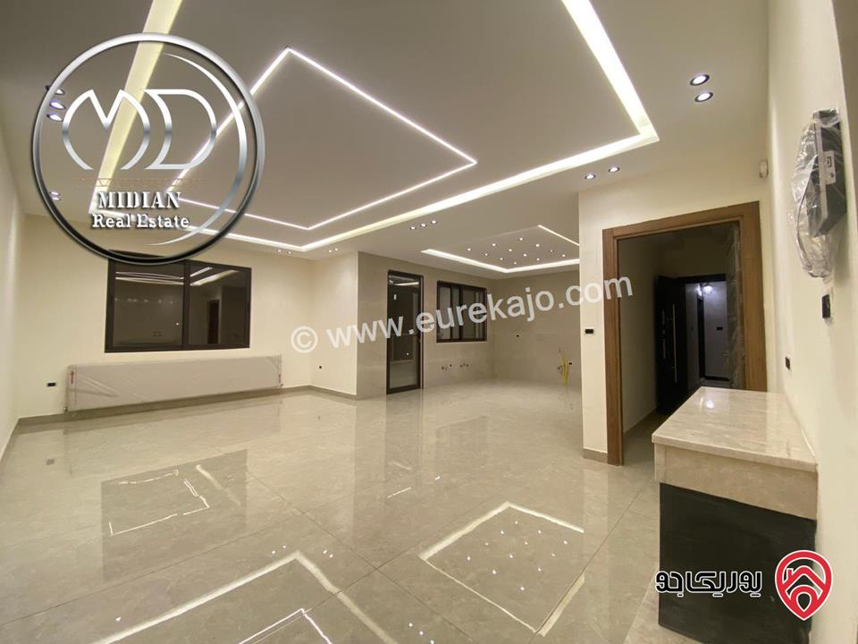 شقق جديدة للبيع في عمان - الظهير مساحات 200م & 250م تشطيبات ديكورات فاخرة اطلالة جميلة موقع مميز على ثلاث شوارع بأسعار مميزة جداً