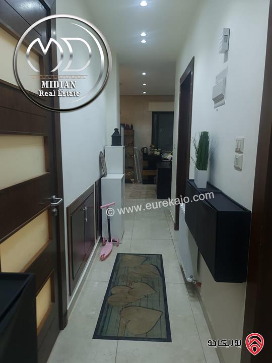 شقة دوبلكس طابق اخير مع روف للبيع في عمان - ام السماق مساحة 180م تشطيبات ديكورات سوبر ديلوكس اطلالة جميلة بسعر مميز جداً