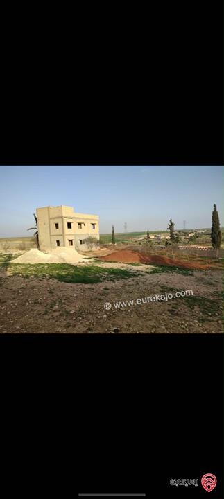 أرض مساحة 1 دونم و 420م للبيع في مادبا - ذيبان 