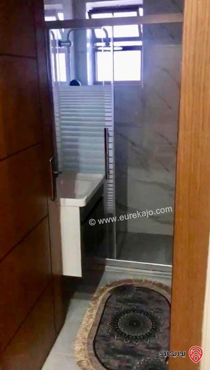 فيلا مميزة مساحة 500م على أرض 320م للبيع في عمان - ابو علندا جبل الحديد 