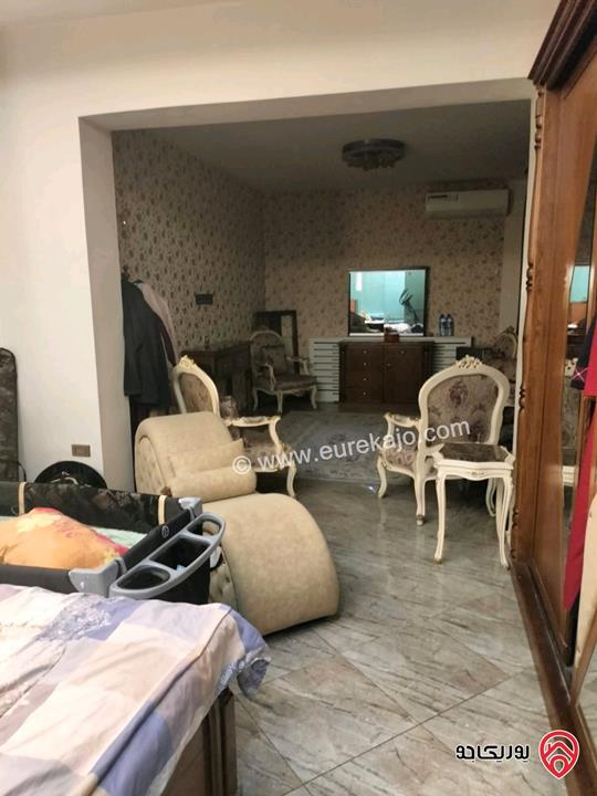 شقة أرضية مساحة 215م داخلي و 170م خارجي للبيع في عمان - شفا بدران 