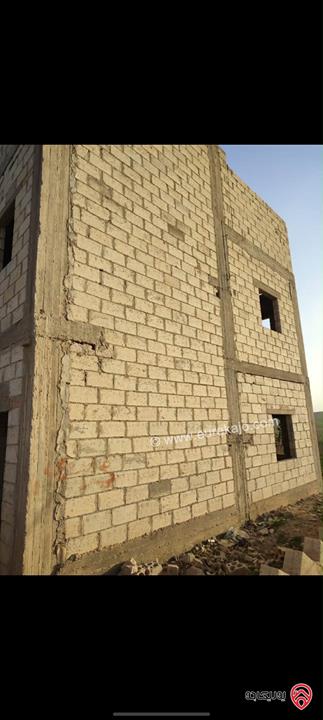 أرض مساحة 1 دونم و 420م للبيع في مادبا - ذيبان 