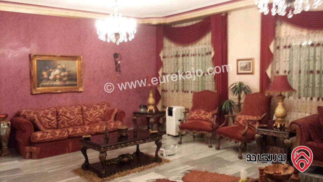 شقة ارضية مساحة القوشان 216م ترس مكرمد 150م ترس مكشوف 80م للبيع في عمان - المدينة الرياضية