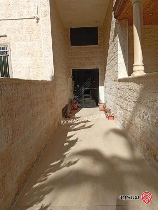 شقة أرضية مساحة 110م للبيع في عمان - الكرسي 