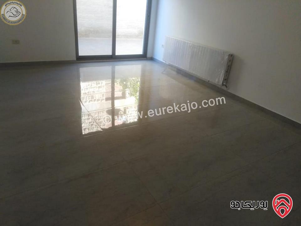 شقة أرضية مساحة 200م مع ترسات 80م لم تسكن للبيع في عمان - ضاحية الأمير راشد