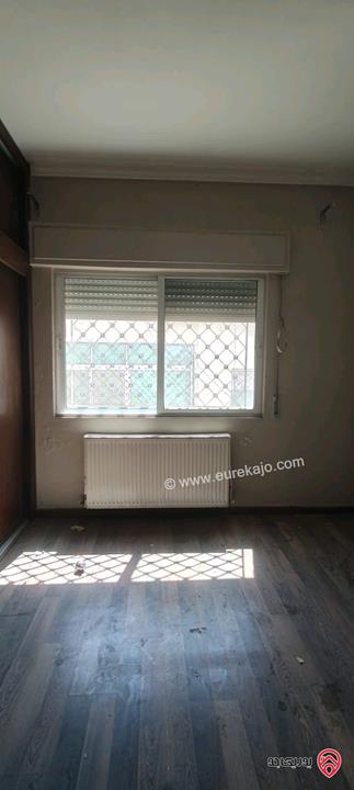 شقة طابق ثالث مساحة 173م للبيع في عمان -  عرجان  موقع مميز   