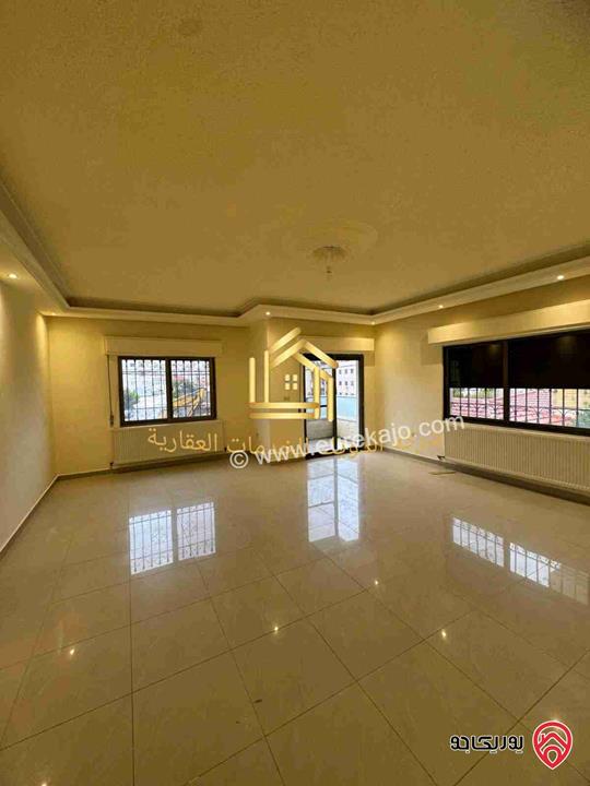 شقة فارغة طابق اول مساحة 190متر للإيجار في عمان - الجبيهة 