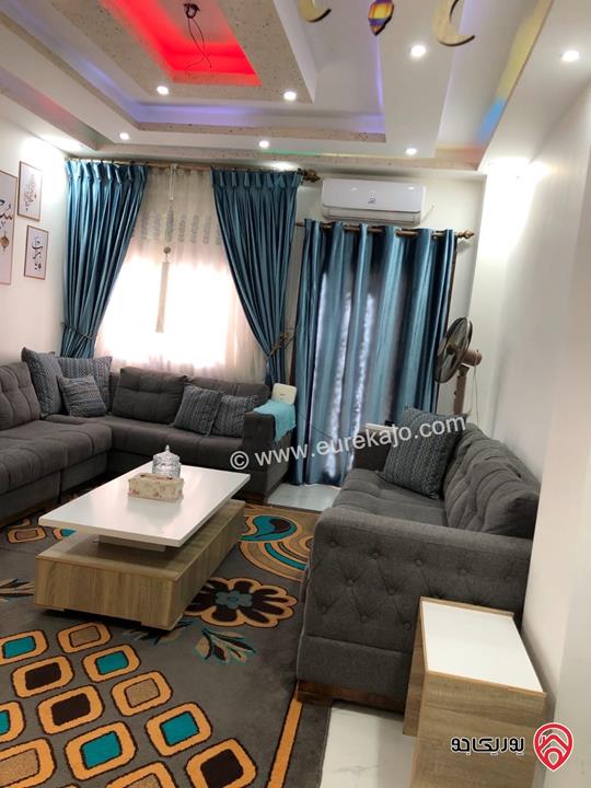 فيلا مساحة 320م على أرض 310م للبيع في الزرقاء الجديدة البتراوي