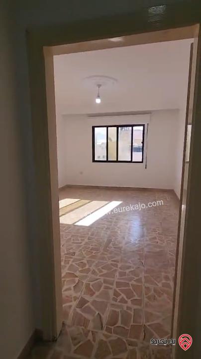 شقة فارغة طابق ثاني مساحة 180م للايجار في عمان - الهاشمي الشمالي 