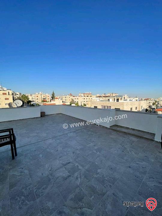 شقة طابق ثالث مساحة 150م مع رووف 125م للبيع في عمان - الجاردنز قرب بن العميد  