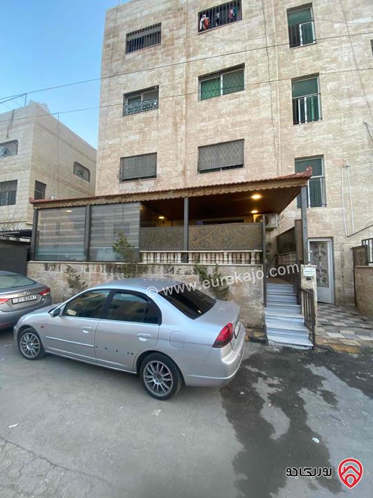 شقة ارضية مساحة 145م داخلي و 50م خارجي للبيع في عمان - ماركا الجنوبية نادي السباق