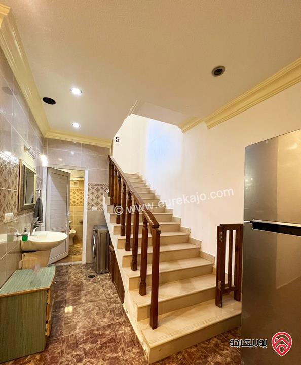 شقة ديلوكس مفروشة مساحة 180م 4 غرف نوم للايجار في إشتفينا - عجلون