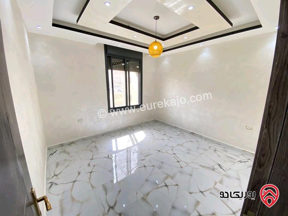 شقة ثالث مع روف #دوبلكس مع ترس واسع مقابل دوار البحرية شفا بدران / ابو نصير بالقرب من حلويات القاضي