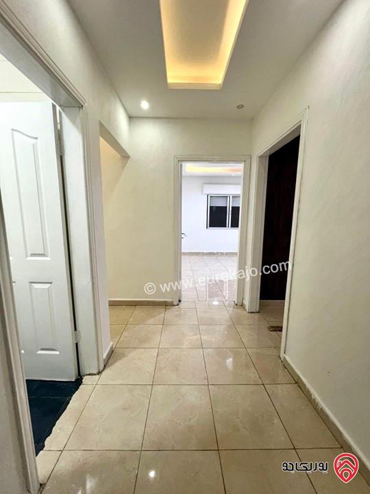 شقة مميزة طابق أول مساحة 135م للبيع في عمان - ابو علندا 