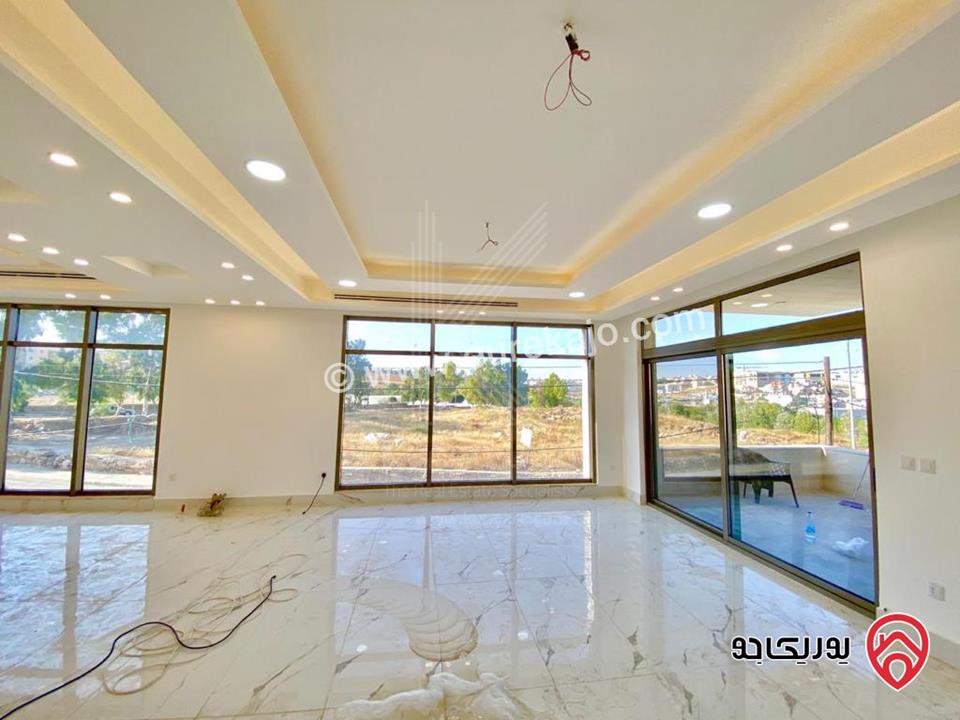 شقة مميزة مساحة 200م طابق أول للايجار في عمان - الكرسي