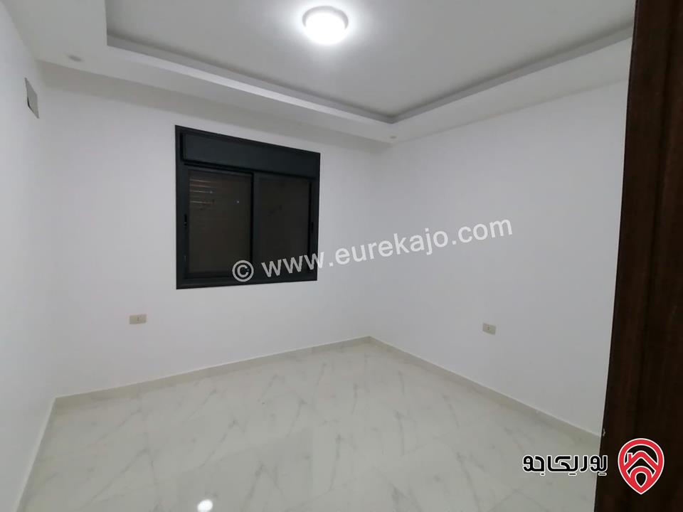 استوديوهات مساحة 60م للبيع في اربد بالقرب من جامعة اليرموك 