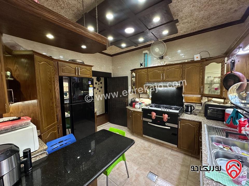 شقة مساحة 113م طابق ثاني للبيع في عمان - الجبيهة ام زويتينة