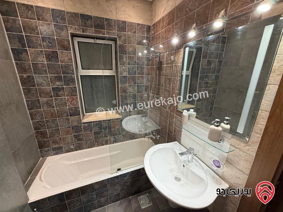 شقة سوبر ديلوكس أرضية مساحة 180م للبيع في عمان - جبل اللويبدة