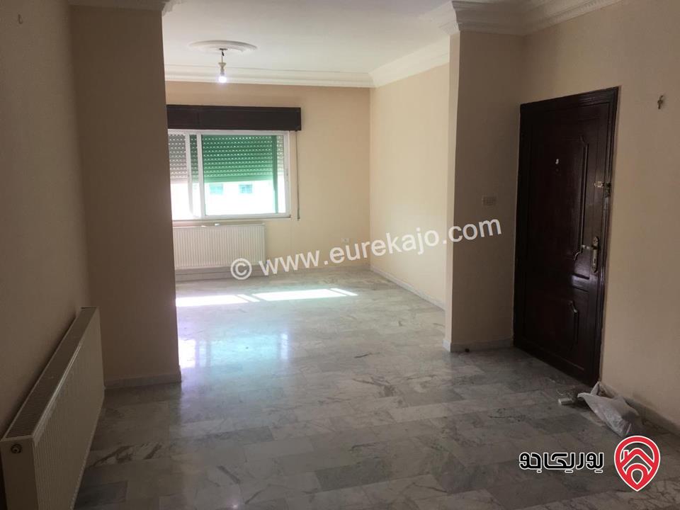 شقة مساحة 140م طابق خامس للبيع في عمان - الجبيهة