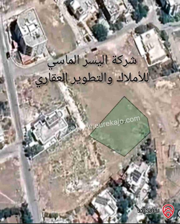 6....قطعة أرض مساحة 1000م للبيع في عمان - صافوط 