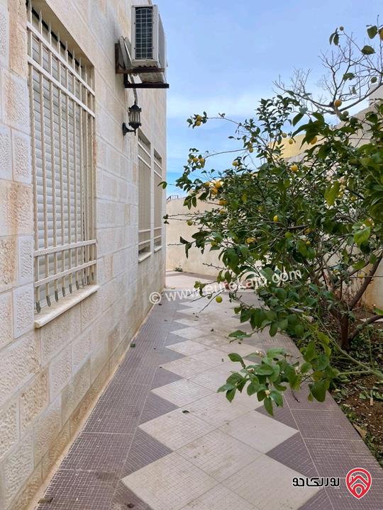 فيلا مساحة 500م على أرض 1157م للبيع في عمان - الجبيهة