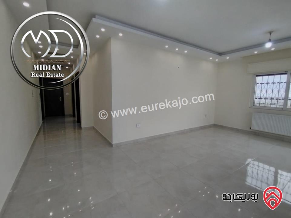 شقة جديدة للبيع في عمان - طابق ثاني ضاحية الرشيد مساحة 160م تشطيبات سوبر ديلوكس اطلالة جميلة بسعر مميز