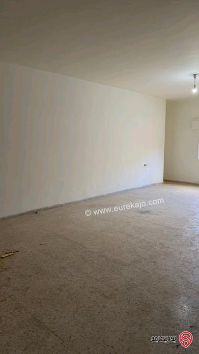 شقة فارغة مساحة 100م طابق ثاني للايجار في عمان - المدينة الرياضية