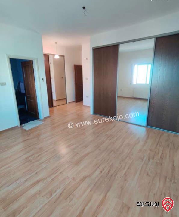 شقة مساحة 190م طابق أول للايجار في عمان - خلدا 