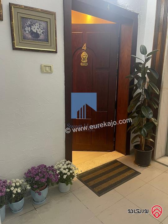 شقة فاخرة طابق اول 190م تشطيب سوبر ديلوكس للبيع في عمان - خلدا  
