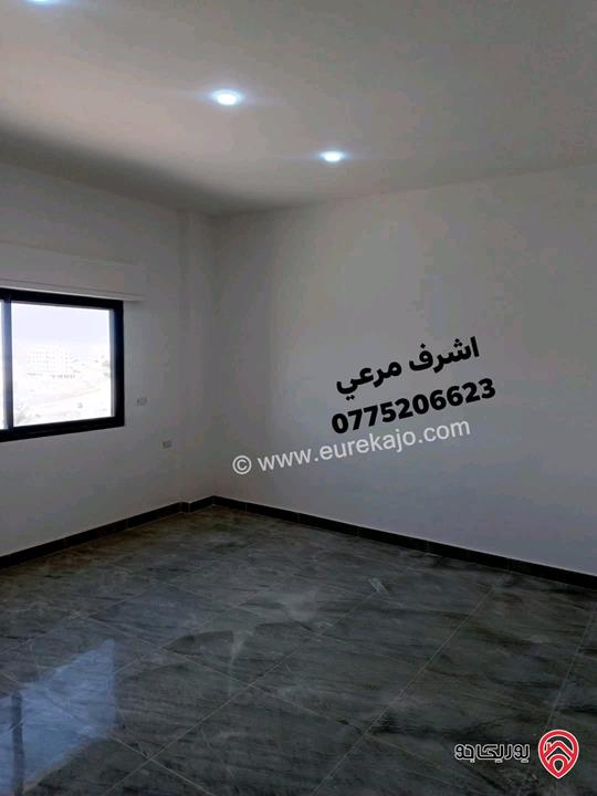 شقة 170م لم تسكن طابق أول للبيع في الزرقاء الجديدة