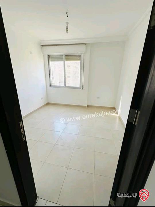 شقة فارغة طابق أرضي مساحة 120م للايجار في عمان - تلاع العلي شارع الجامعة 