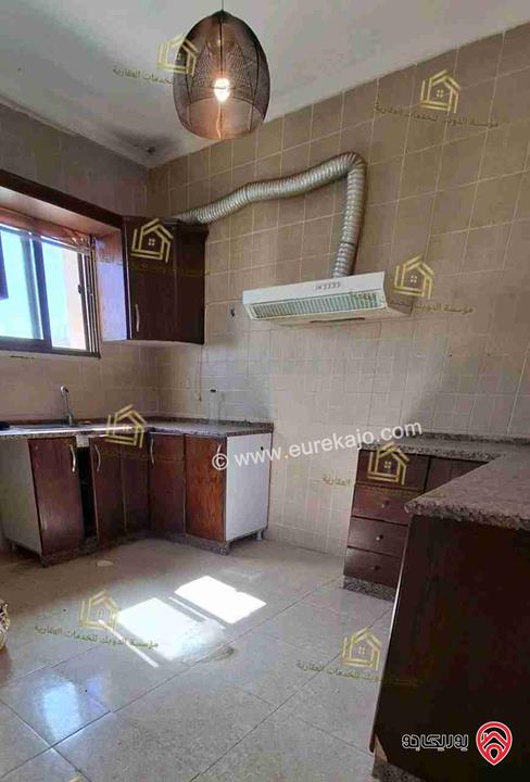 شقة فارغة طابق ثالث مساحة 110م للإيجار في عمان - تلاع العلي 