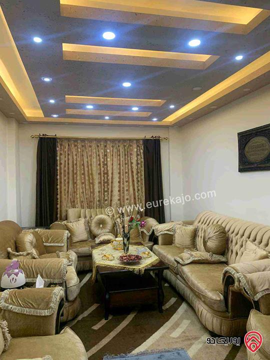 شقة طابق اول فنيمساحة 126م للبيع في اربد بالقرب من دوار الدرة