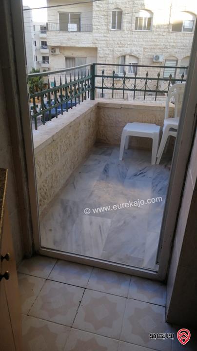 شقة مفروشة طابق أول مساحة 95م للايجار في عمان - الجبيهة