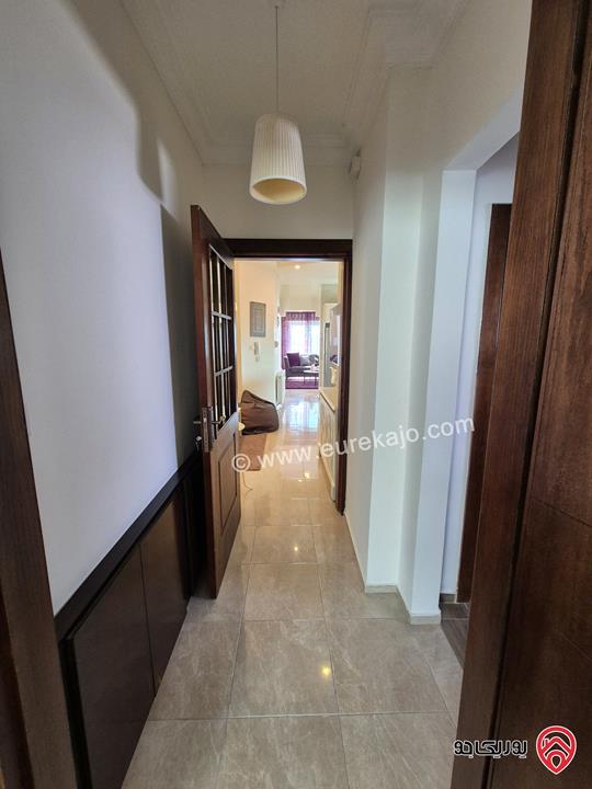 شقة سوبر ديلوكس 120م طابق ثاني مفروشة للايجار السنوي في عمان - الجندويل super deluxe furnished apartment for annual rent