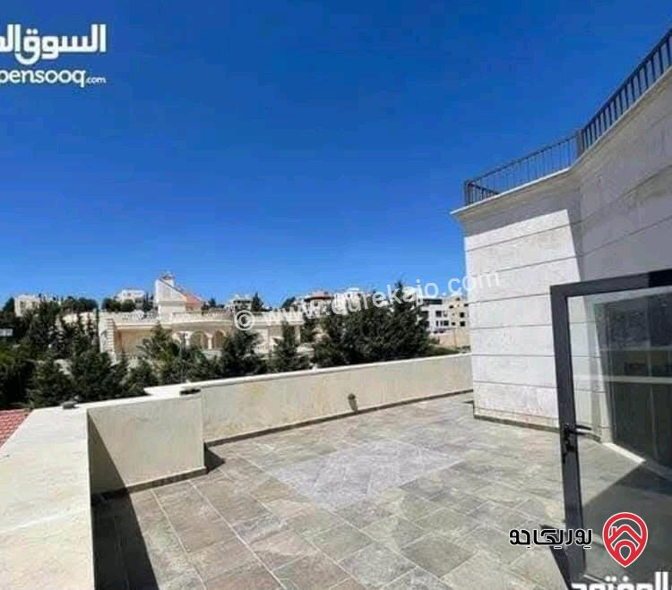 روف فارغ مساحة 210م للايجار في عمان - دابوق 