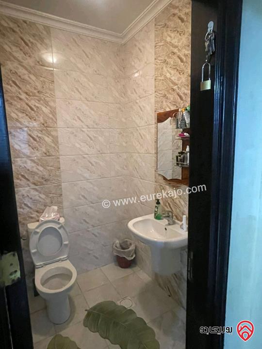 شقة مساحة 170م طابق أول للبيع في عمان - طبربور