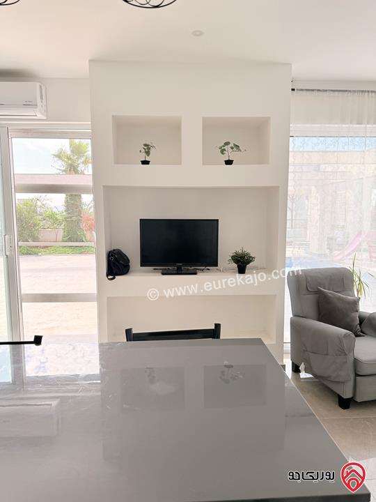 مزرعة مساحة الأرض 904م والبناء 80م للبيع بمنطقة الرشايدة/ جرش بإطلالة خلابة خلف جامعة جرش الأهلية 