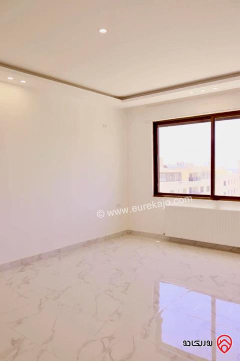 شقق فاخرة عادي و دوبلكس جاهزة للتسليم!**🏡 **مساحات تبدأ من 203 متر مربع في عمان - البيادر 