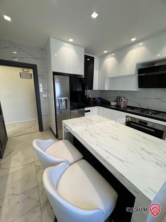 شقة مفروشة سوبر ديلوكس مساحة 220م للايجار في عمان - دير غبار