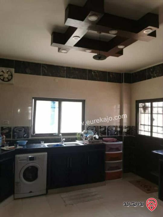 بيت مستقل مساحة 200م على أرض 662م للبيع في الزرقاء - الهاشمية