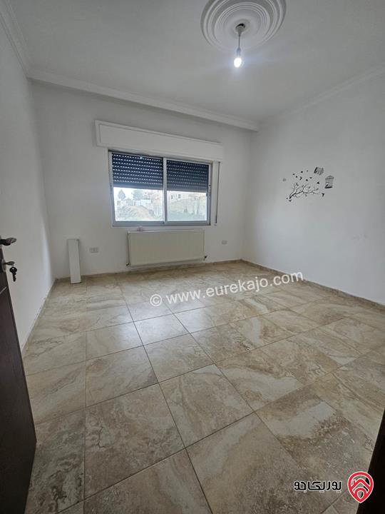 شقة طابق رابع مساحة 160م للايجار في عمان - تلاع العلي