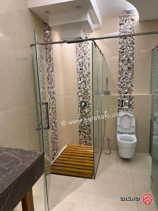 روف مساحة 100م مع جاكوزي للإيجار في عمان - الرابية 