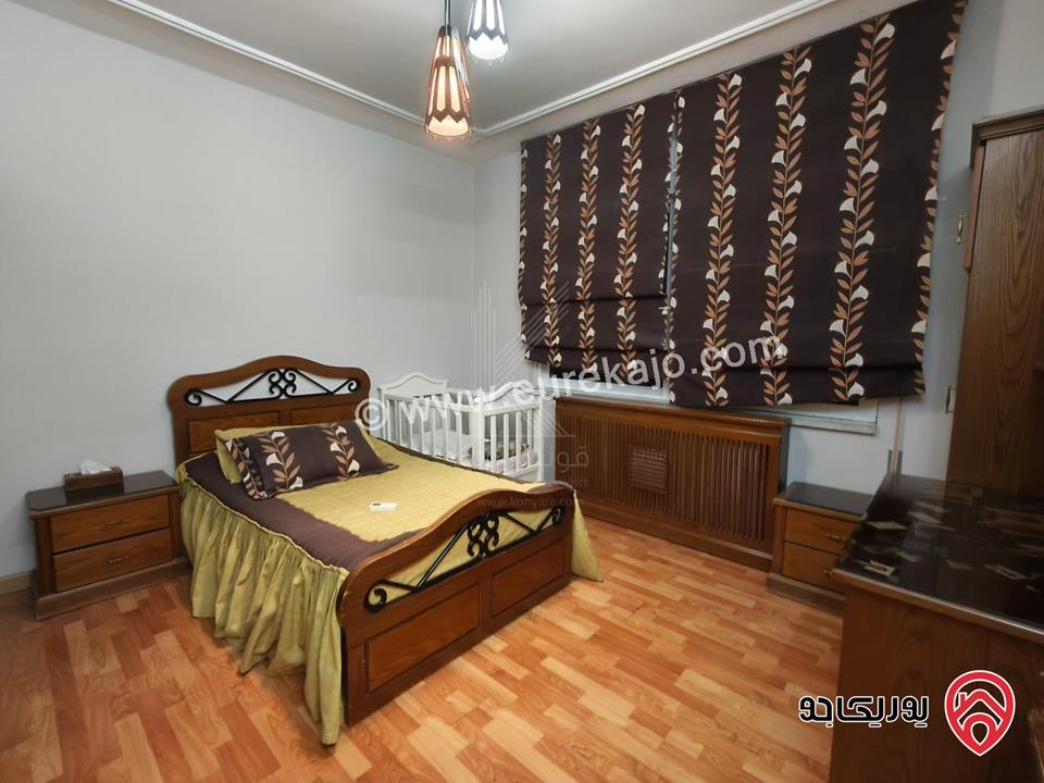 فيلا متلاصقة مميزة مساحة 350م على أرض 520م للبيع في عمان - تلاع العلي