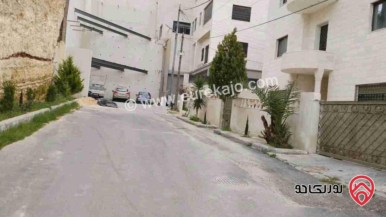 عمارة مساحة الأرض 550م ومساحة البناء 800م للبيع في الصويلح
