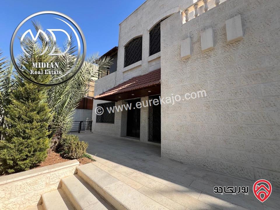 فيلا مستقلة فارغة مساحة 460م على أرض 800م للايجار في عمان - ام السماق قرب السيتي مول سوبر ديلوكس منطقة فلل هادئة بسعر مميز جداً