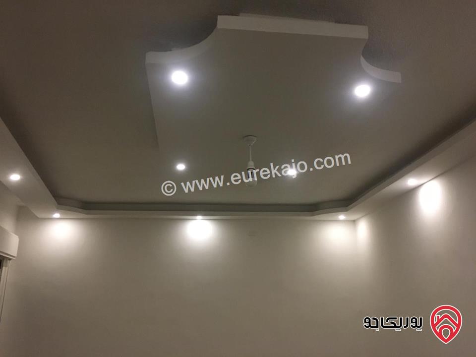 شقة طابق ثالث مساحة 160م للايجار في عمان - جبل عمان 