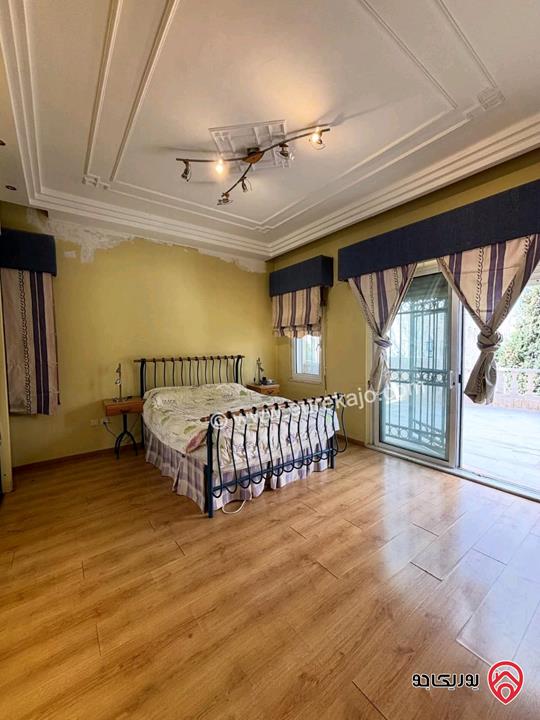 فيلا مساحة 850م على أرض 1081م للبيع في عمان - الجبيهة